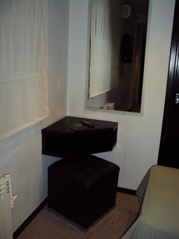 Promenade Hotel Buenos Aires Zewnętrze zdjęcie